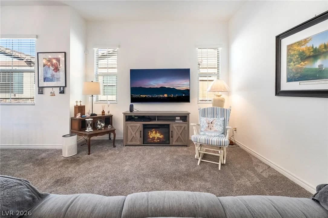 783 Charming Holly Street photo 5