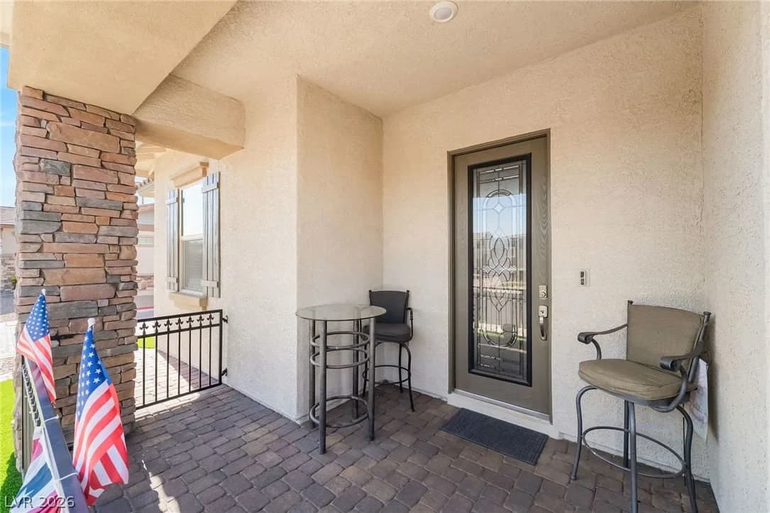 783 Charming Holly Street photo 3