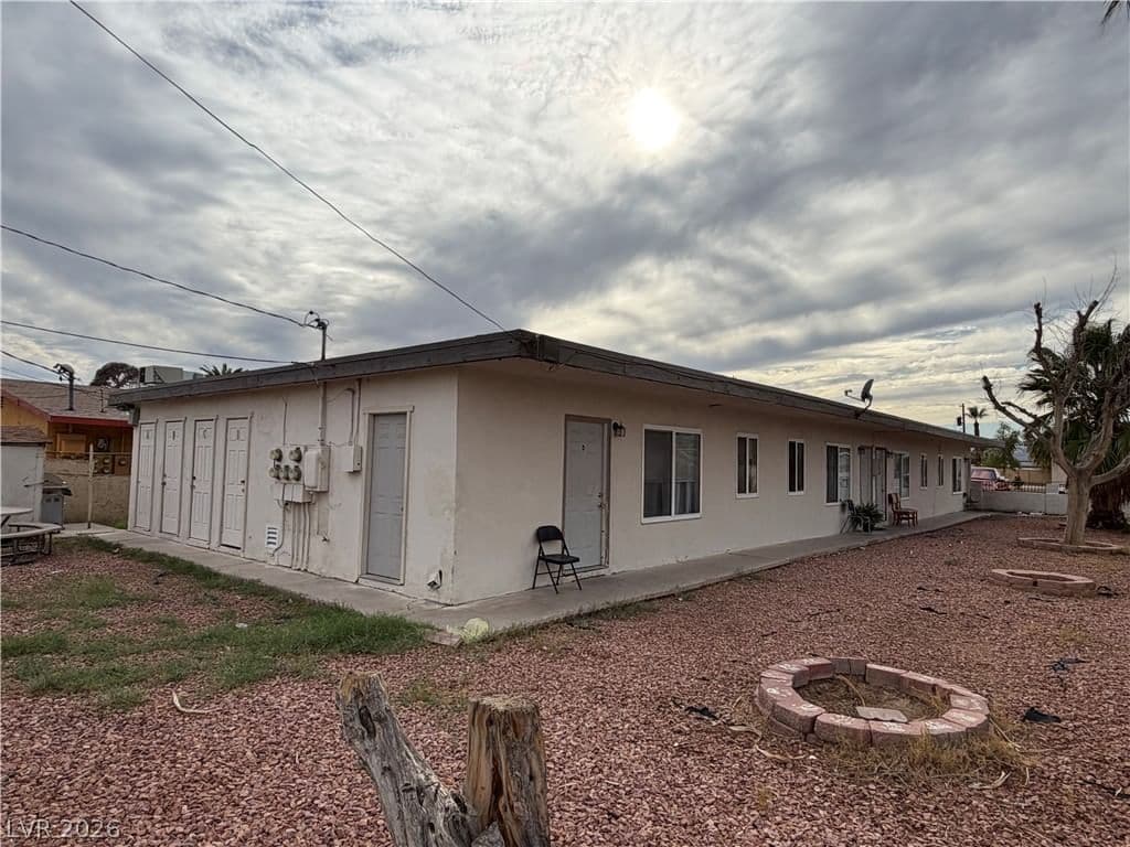 2252 Ellis Street photo 2