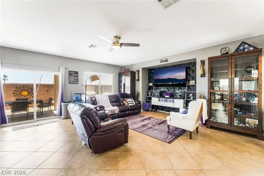 8120 Celina Hills Street photo 5