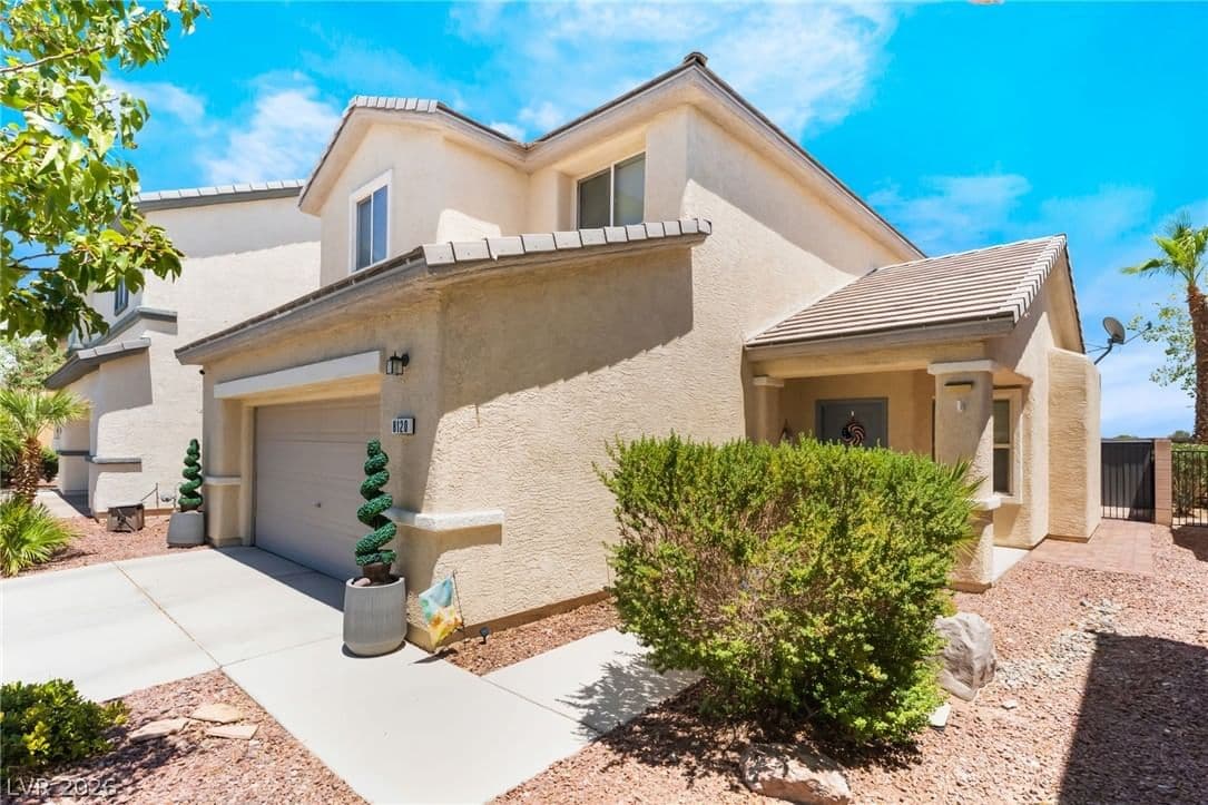 8120 Celina Hills Street photo 2