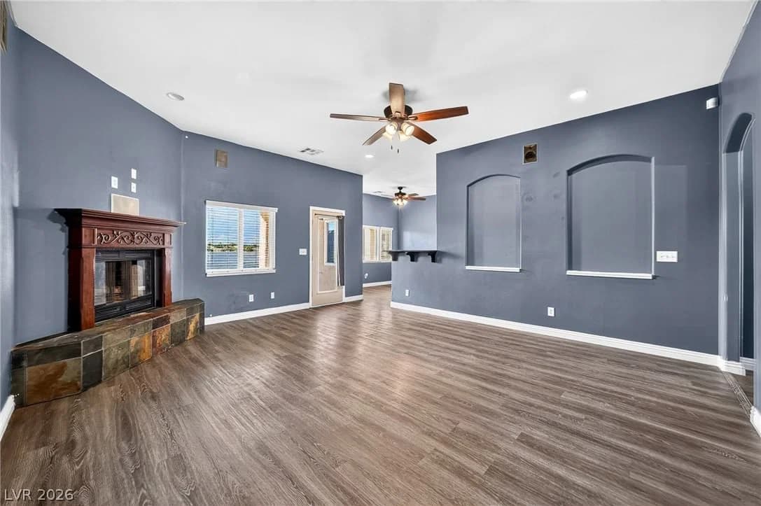 580 Hickory Street photo 4