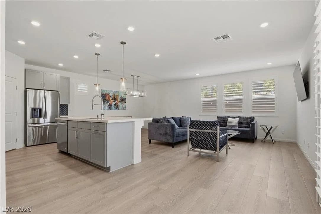 9105 Nostrand Avenue photo 4