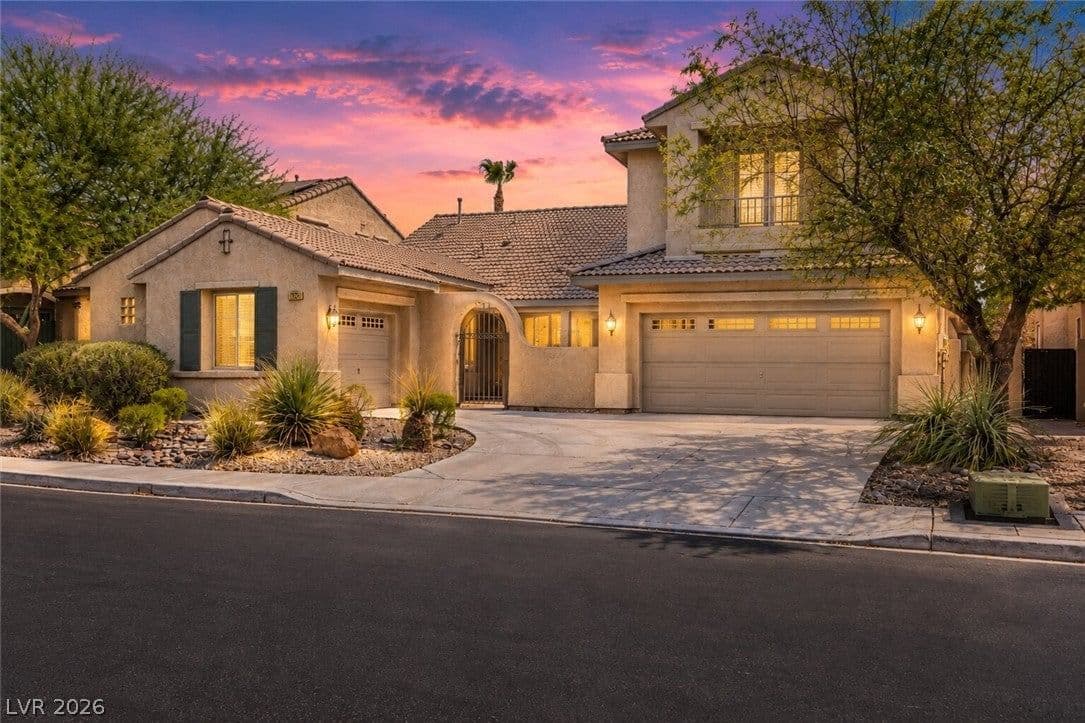 7520 Royal Crystal Street photo 4
