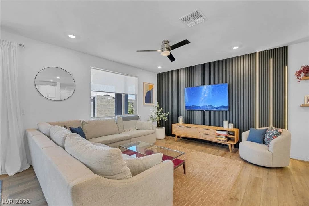 11808 Black Canary Avenue photo 5