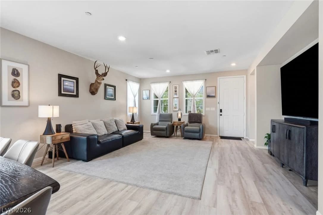 1120 Frye Mesa Avenue photo 4