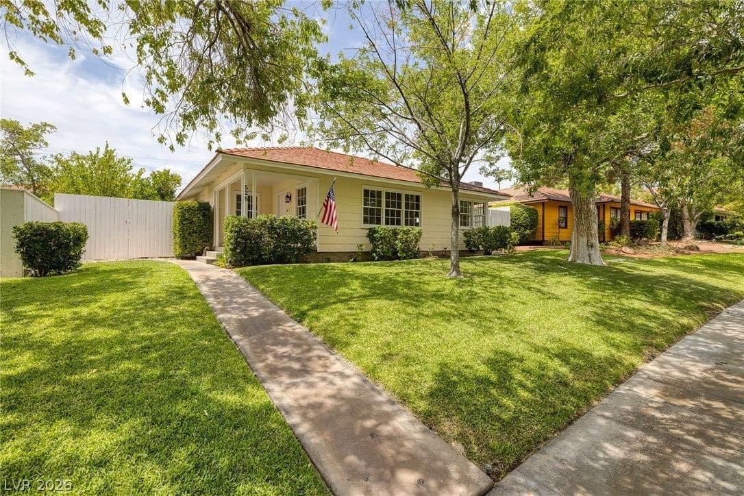 528 Cherry Street photo 2