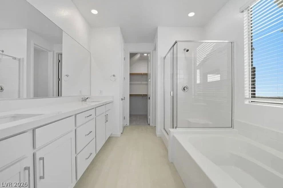 331 Adufe Place photo 5