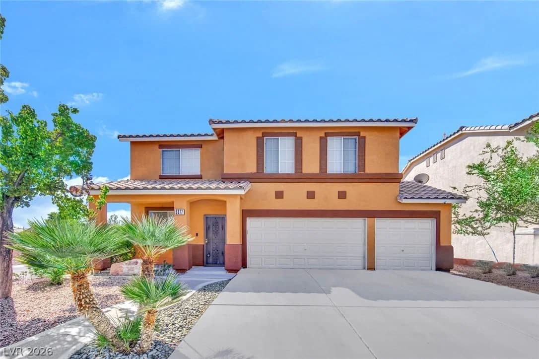 9677 Casper Peak Court photo 2