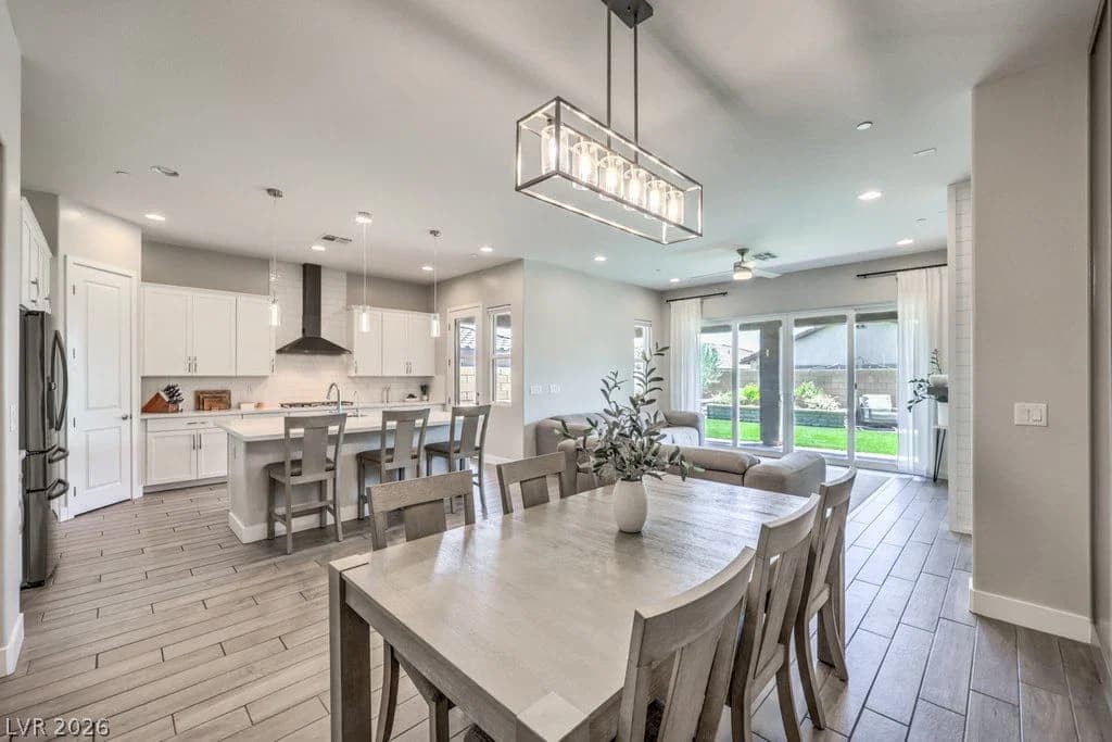 10937 Nicholas Jay Avenue photo 4