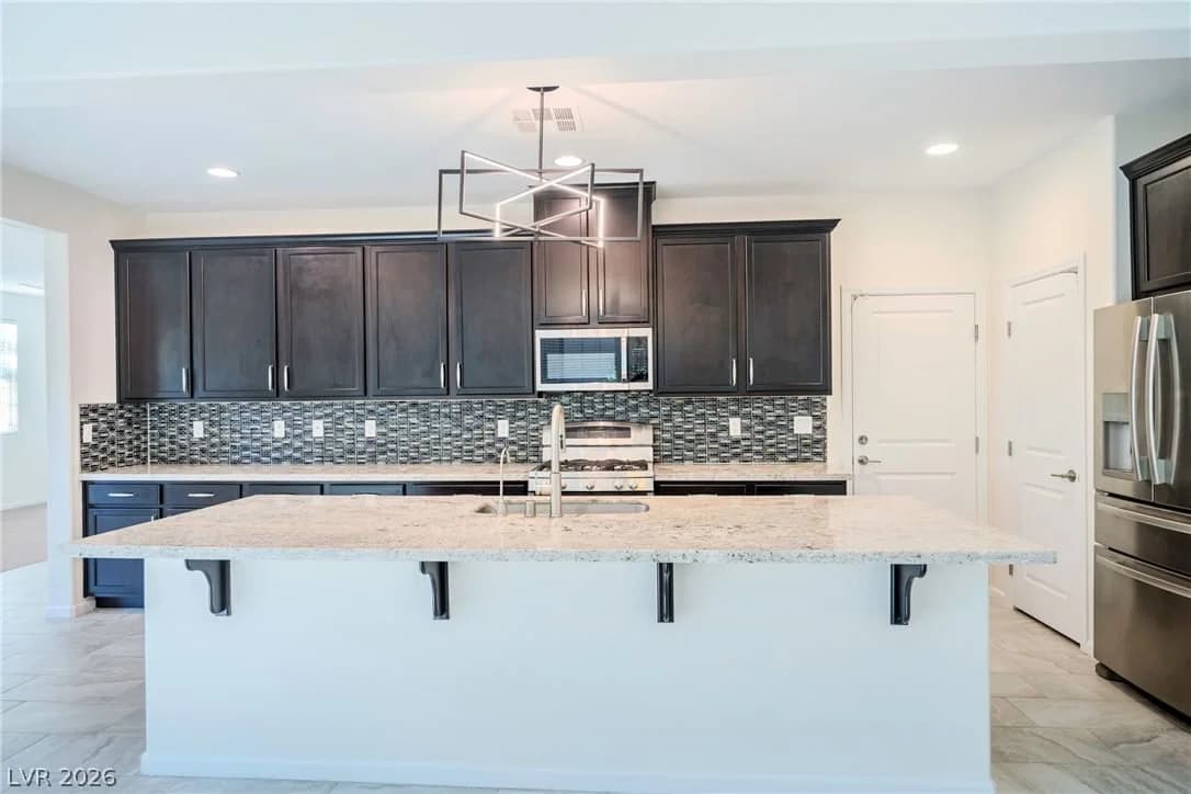3045 Quiet Creek Avenue photo 4