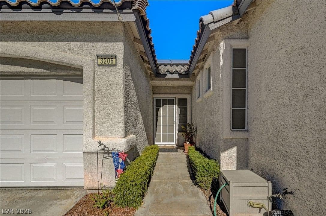 3206 Townsend Hall Court photo 4