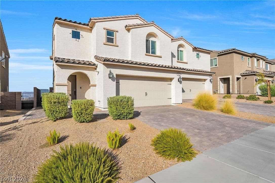 298 QUAIL FINCH Drive photo 3