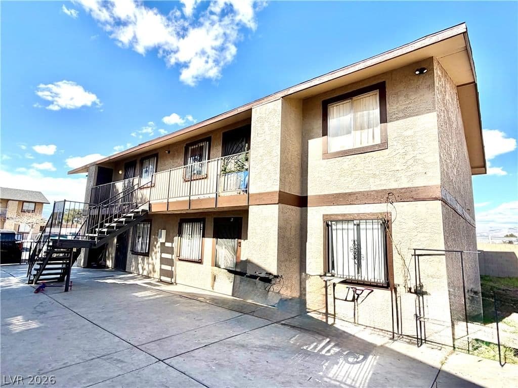 3244 Figler Court photo 2