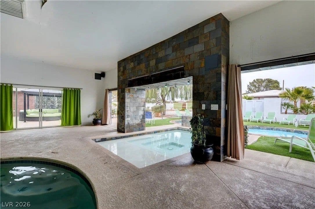 2720 Quail Avenue photo 3