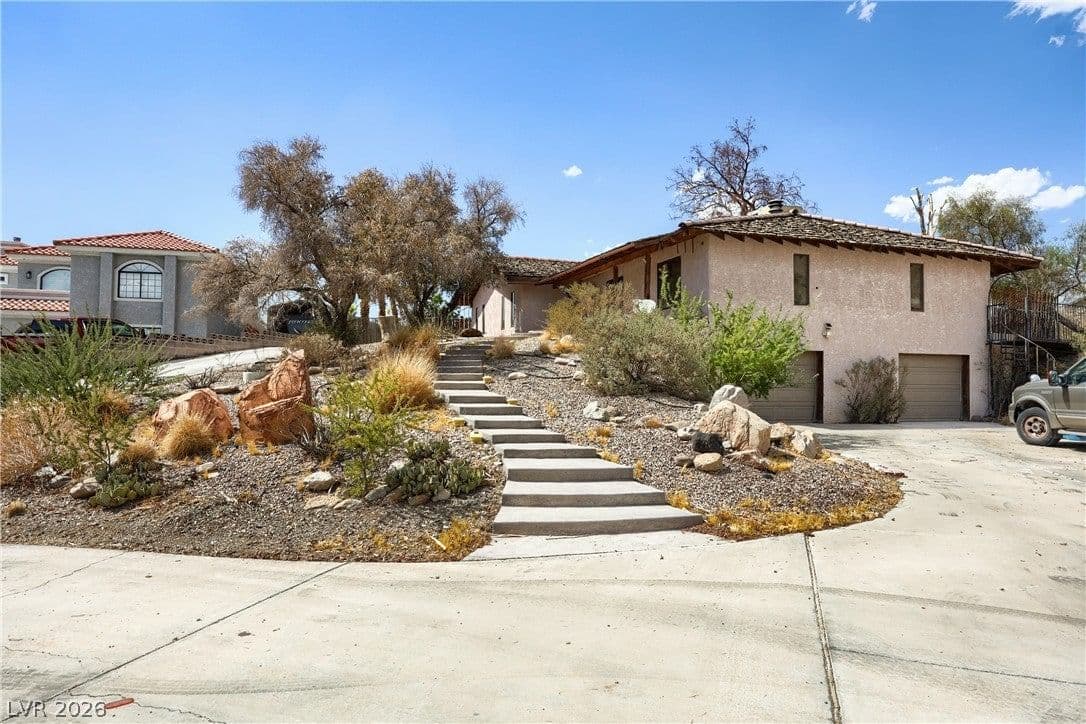 6832 Suncrest Avenue photo 2