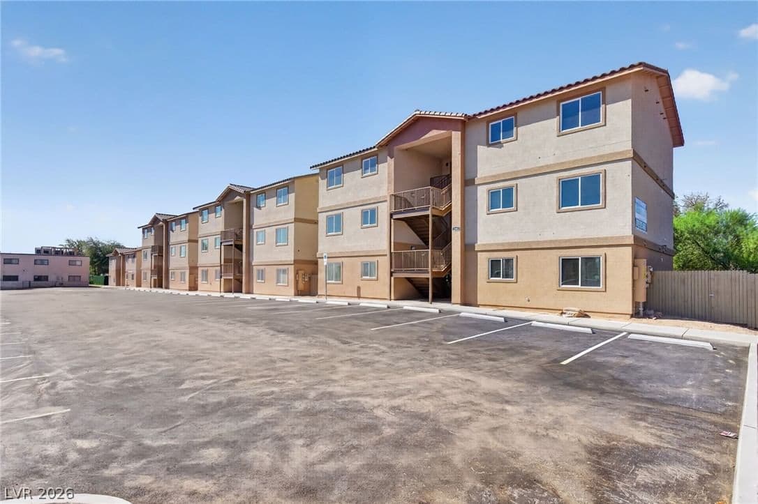 2313 Seco Adobe Circle photo 5