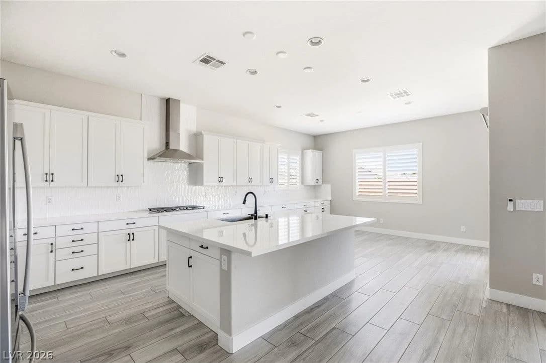 10086 Goff Grove Court photo 4