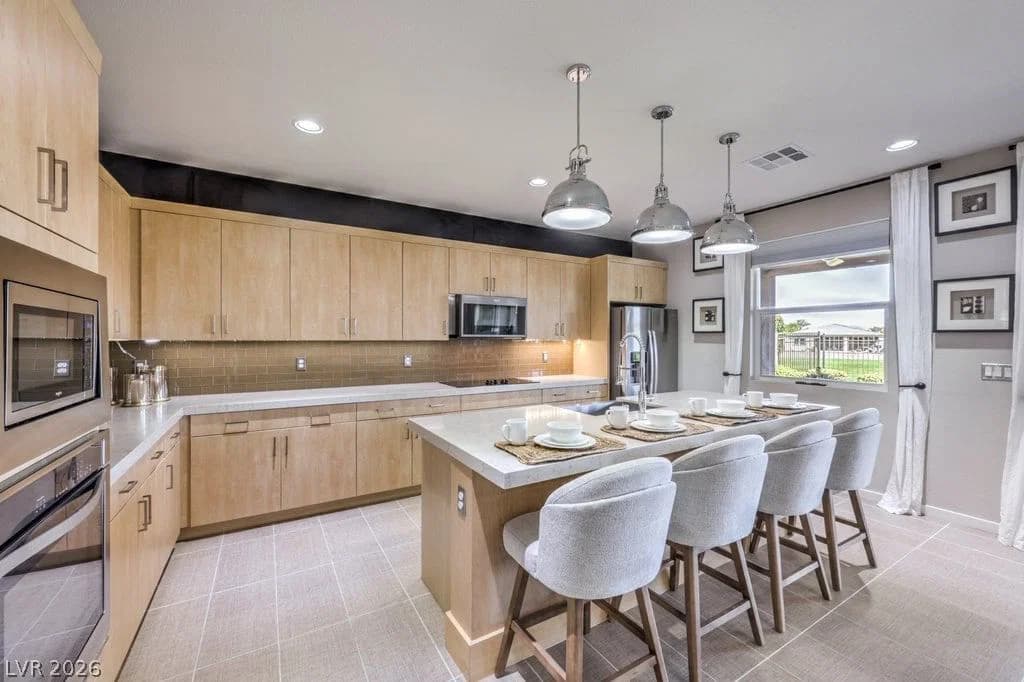 4904 Cactus Canyon Drive photo 4