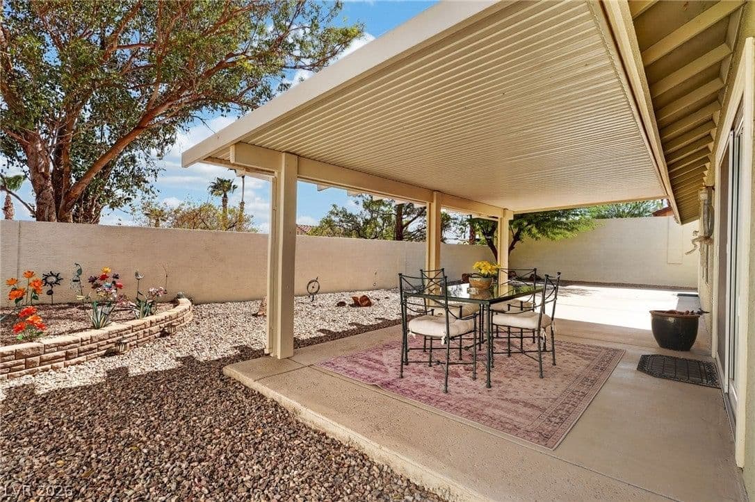 846 Holly Lake Way photo 5