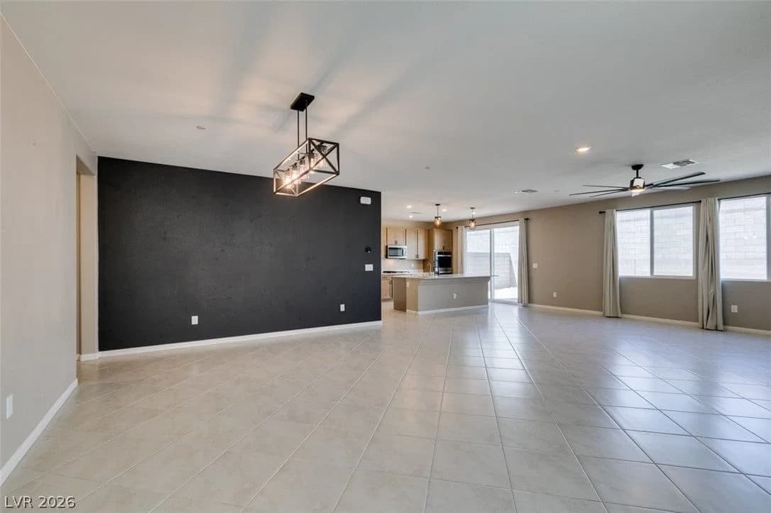 9949 Locking Biner Avenue photo 5