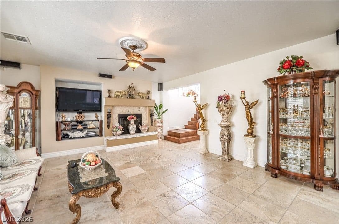 949 Via Stellato Street photo 5