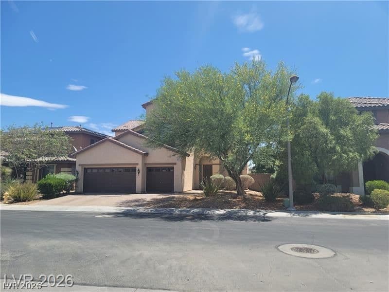9622 Staff Lane photo 2