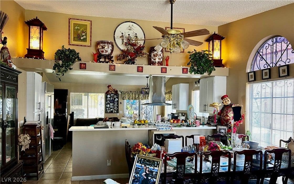 3249 Coral Harbor Drive photo 2
