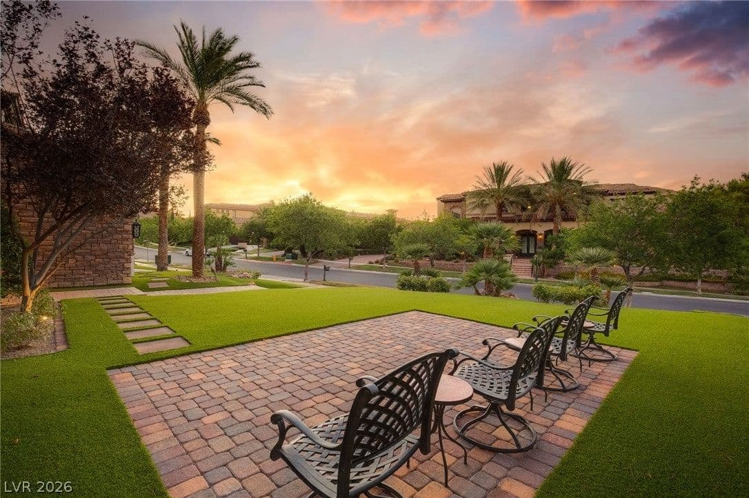 25 Pebble Dunes Court photo 3