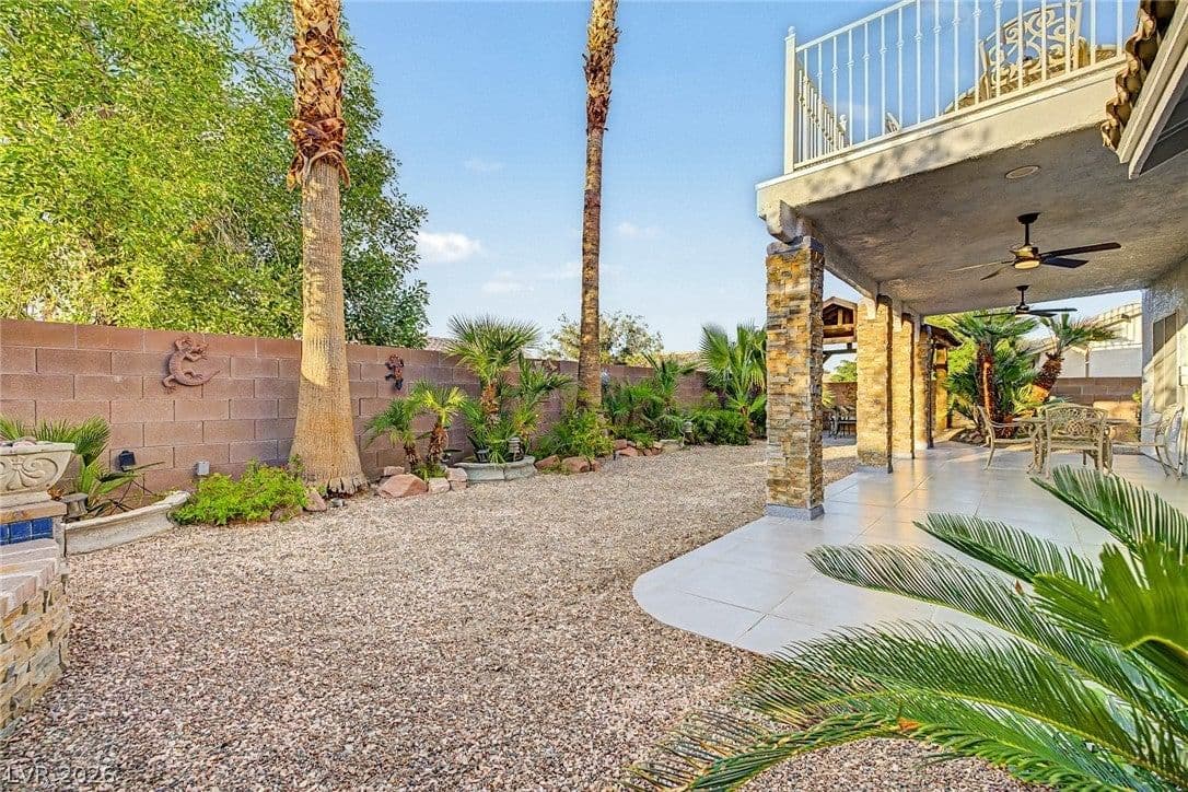 1150 Sierra Laurel Court photo 5