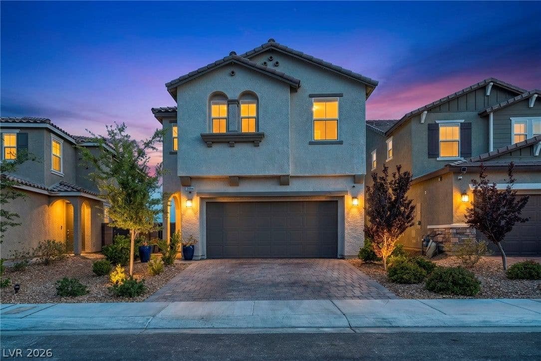 2394 Bellinzona Place