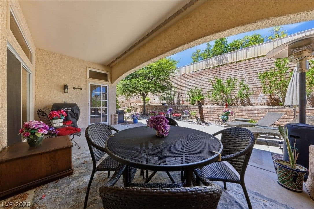 2705 Byron Drive photo 2