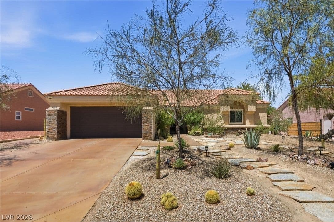 3013 Hidden Treasure Drive photo 3