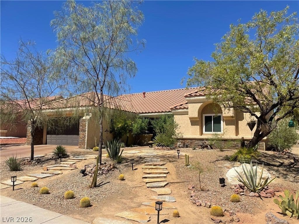 3013 Hidden Treasure Drive photo 2