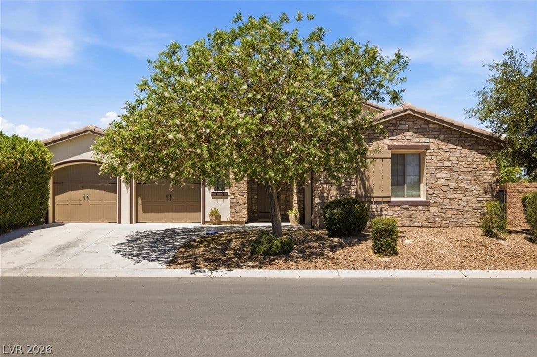 4384 Deliza Lane