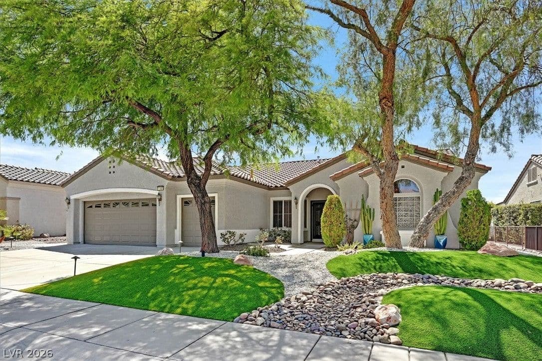 1763 Sebring Hills Drive photo 2