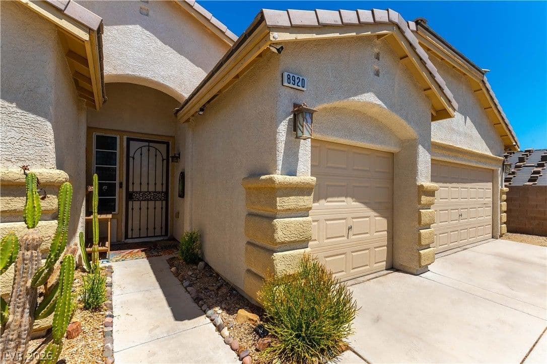 8920 Mannix Court photo 5