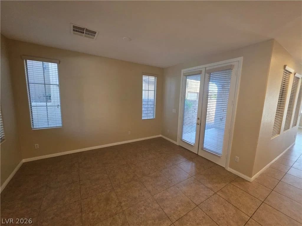 11837 Calle De Sol Drive photo 2