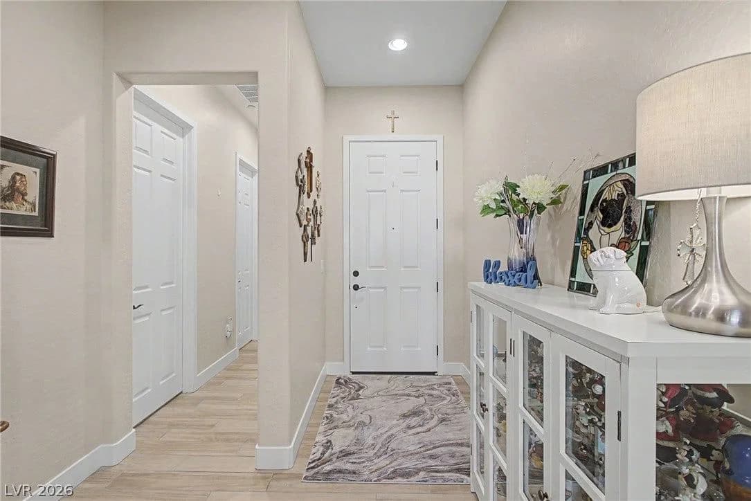 7375 Rosenberger Street photo 5