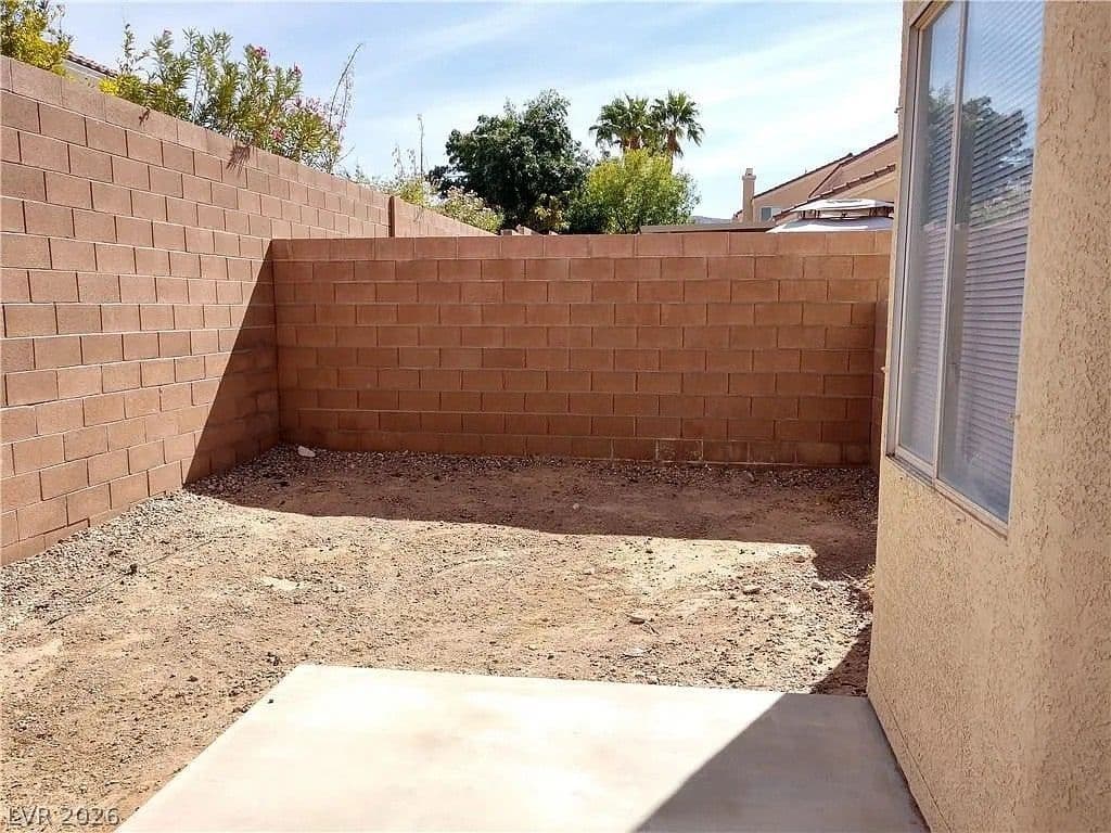 256 Camino Viejo Street photo 4