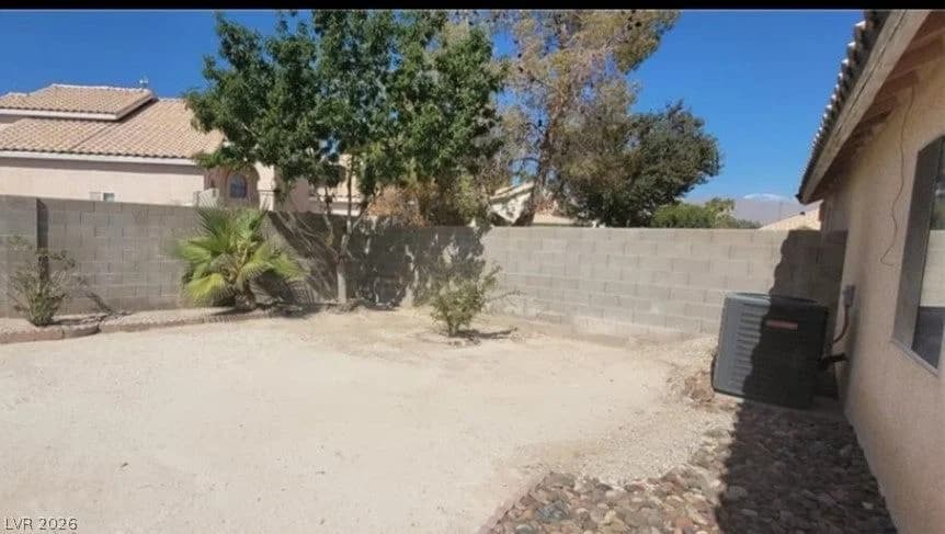 1325 Fiesta Grande Court photo 5