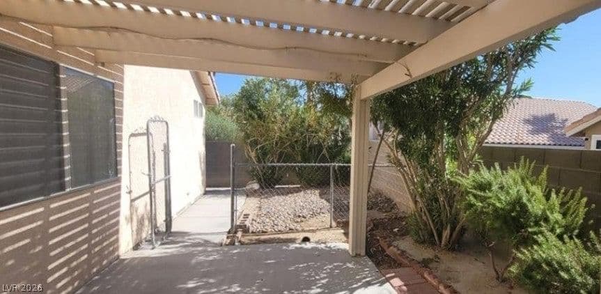 1325 Fiesta Grande Court photo 3