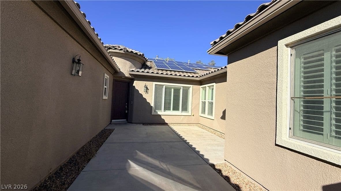 2424 Antrim Irish Drive photo 4