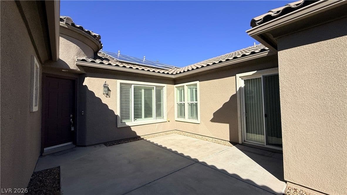 2424 Antrim Irish Drive photo 5