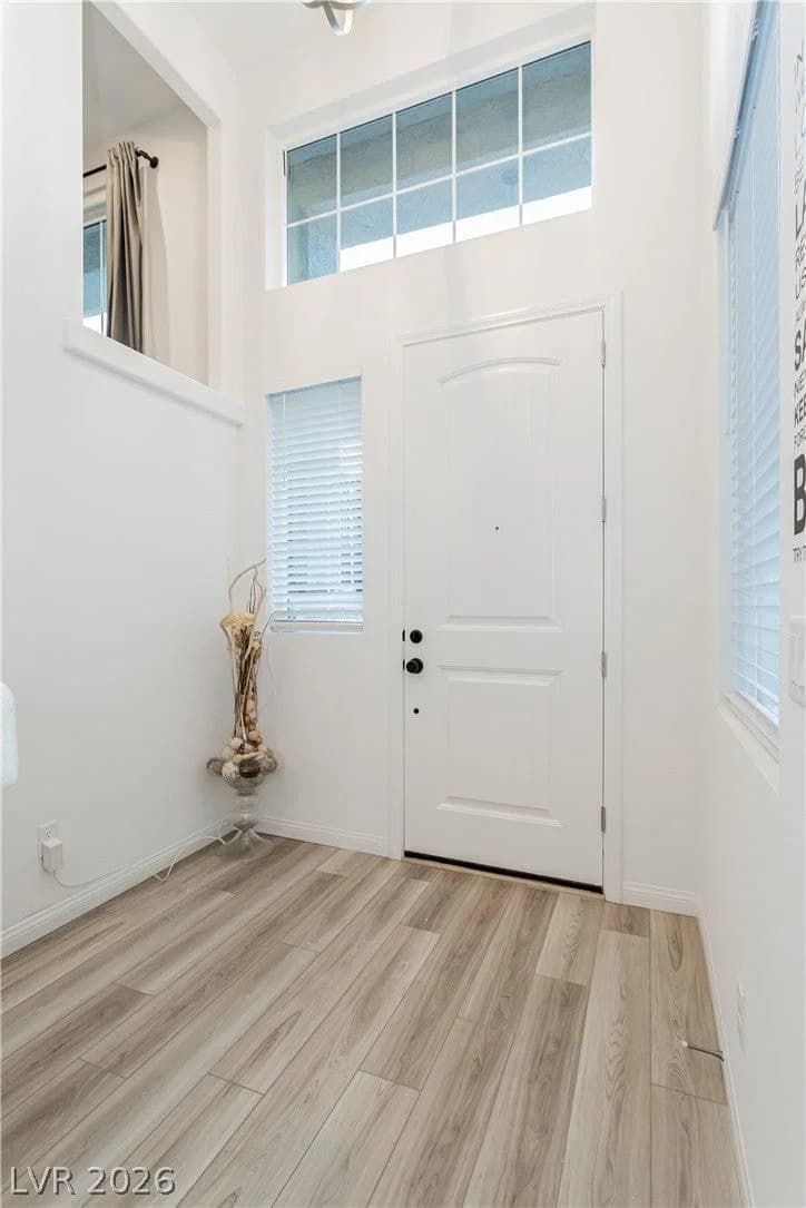 7688 Sandhaven Street photo 5