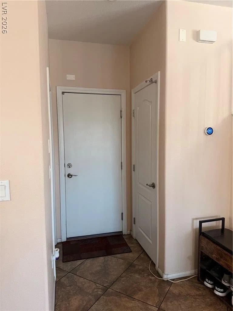 7427 Calzado Drive photo 5