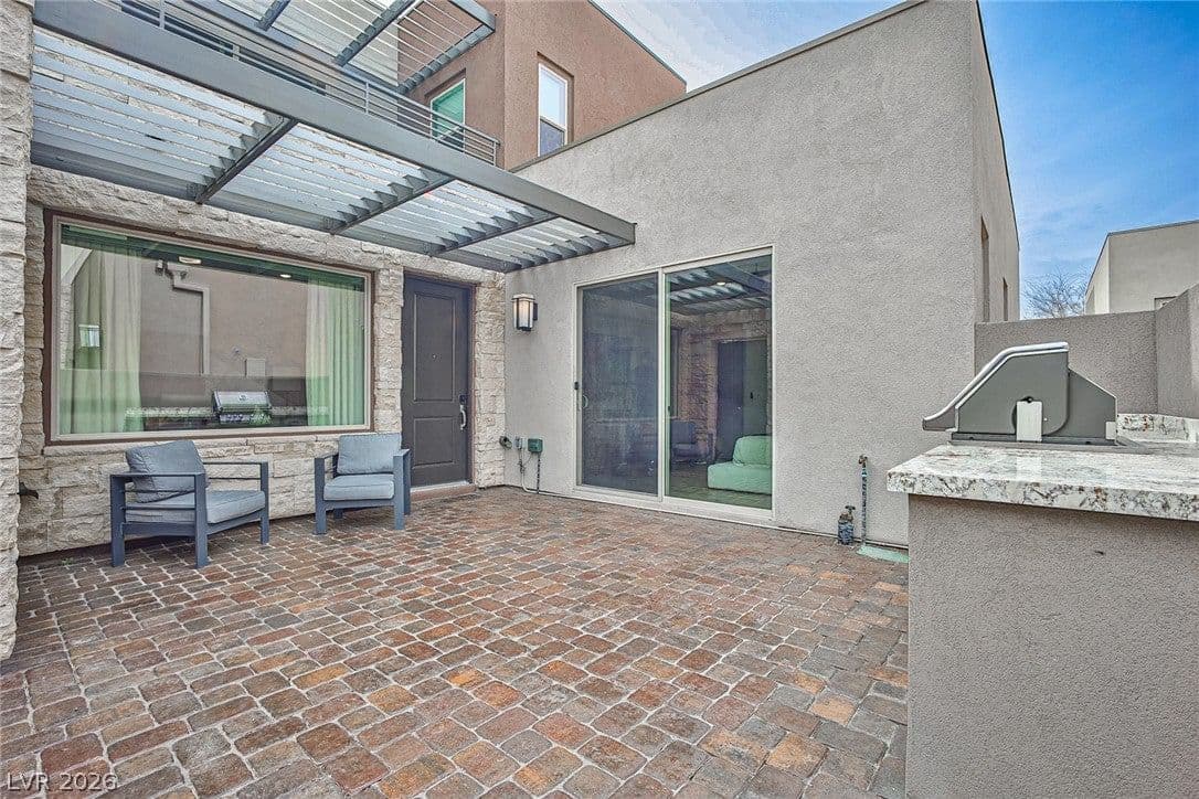4271 Veraz Street photo 2