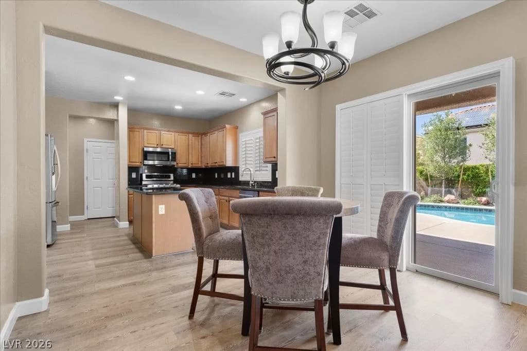 256 Mission Verde Avenue photo 4