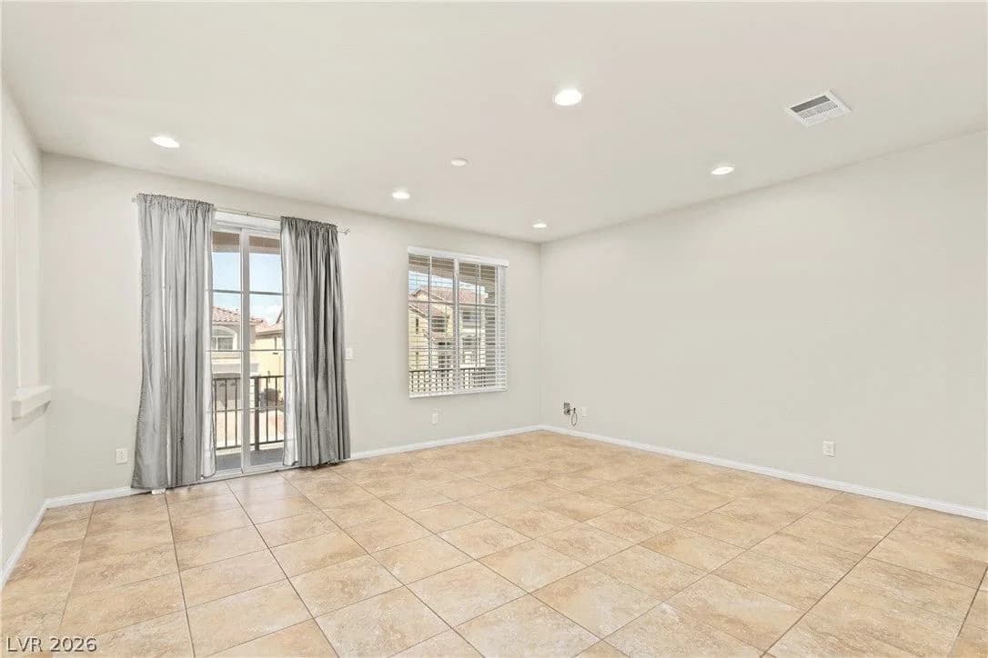 5897 Atlantis Dream Avenue photo 5