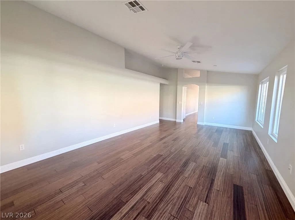 8032 Tailwind Avenue photo 3